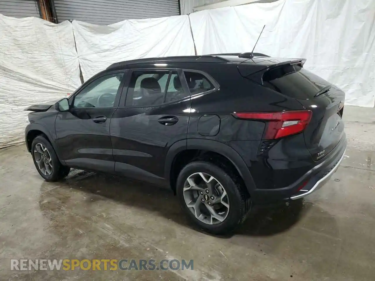 2 Photograph of a damaged car KL77LHE23RC182560 CHEVROLET TRAX 2024
