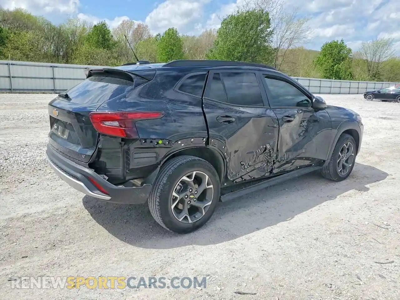 3 Photograph of a damaged car KL77LHE25RC134011 CHEVROLET TRAX 2024