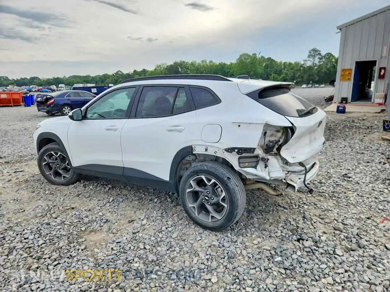 2 Photograph of a damaged car KL77LHE26RC083067 CHEVROLET TRAX 2024