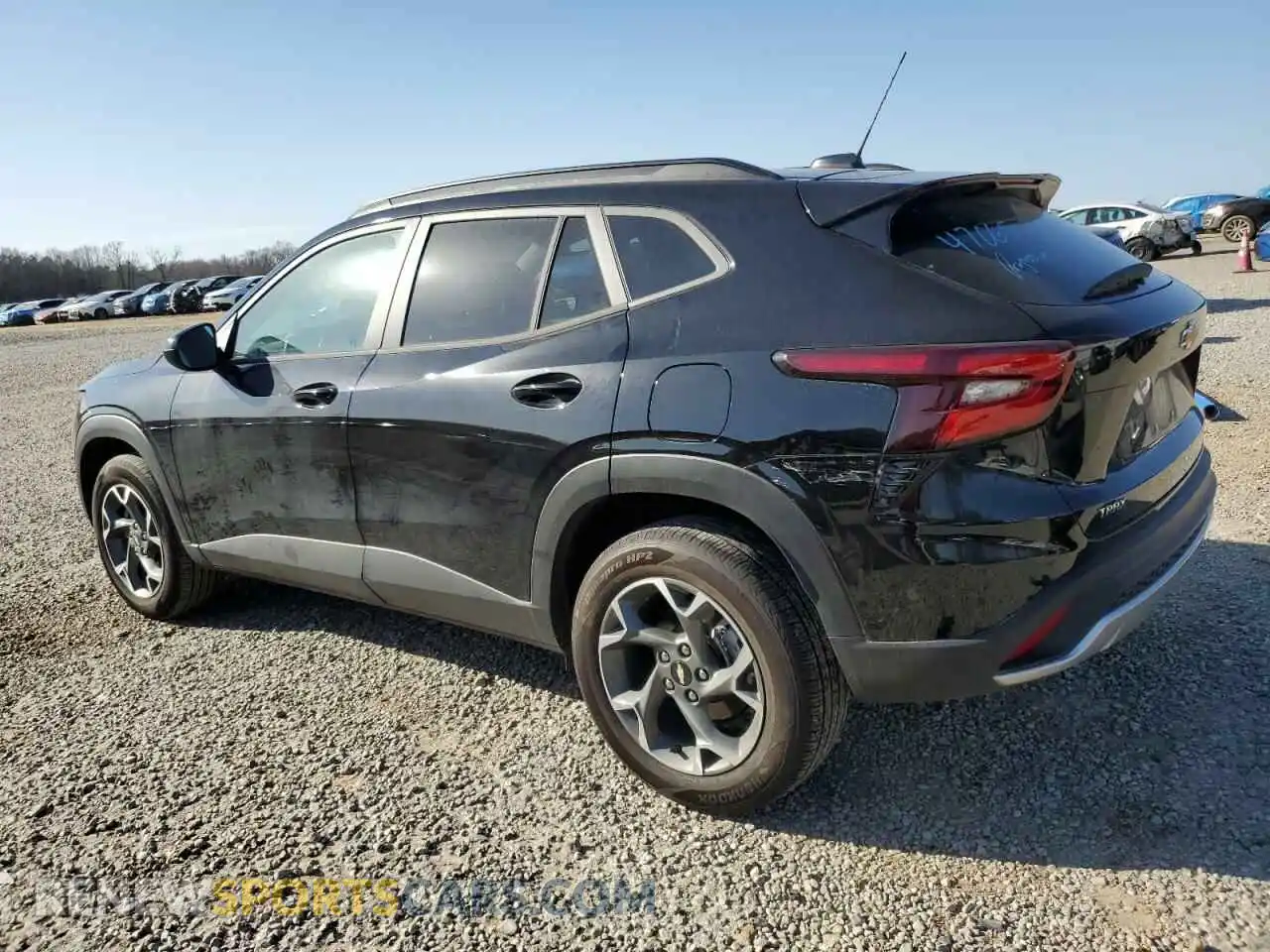2 Photograph of a damaged car KL77LHE27RC109532 CHEVROLET TRAX 2024