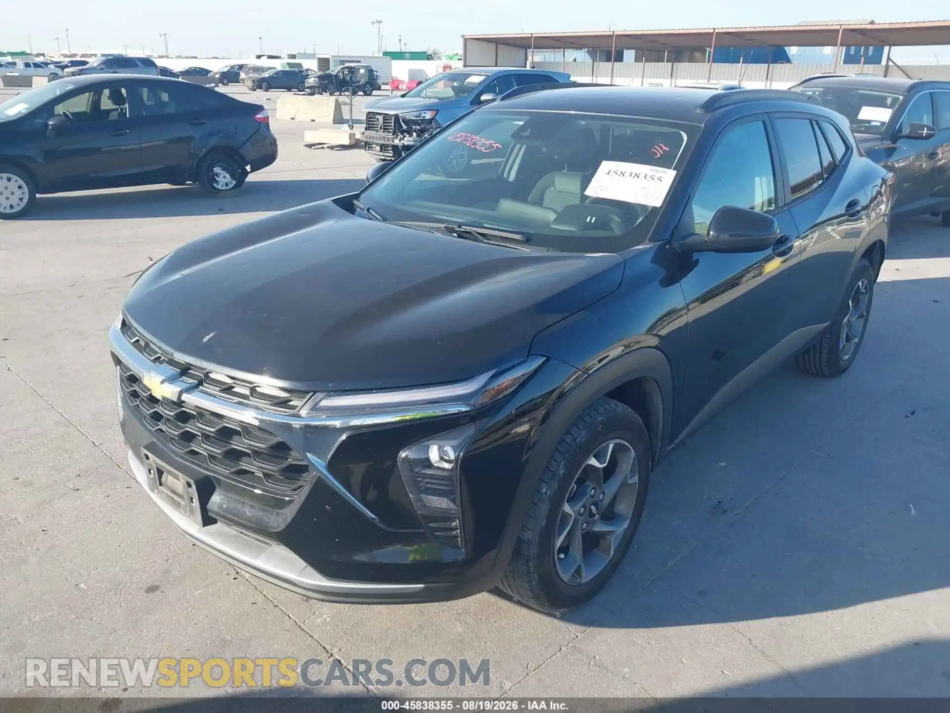 2 Photograph of a damaged car KL77LHE28RC001484 CHEVROLET TRAX 2024