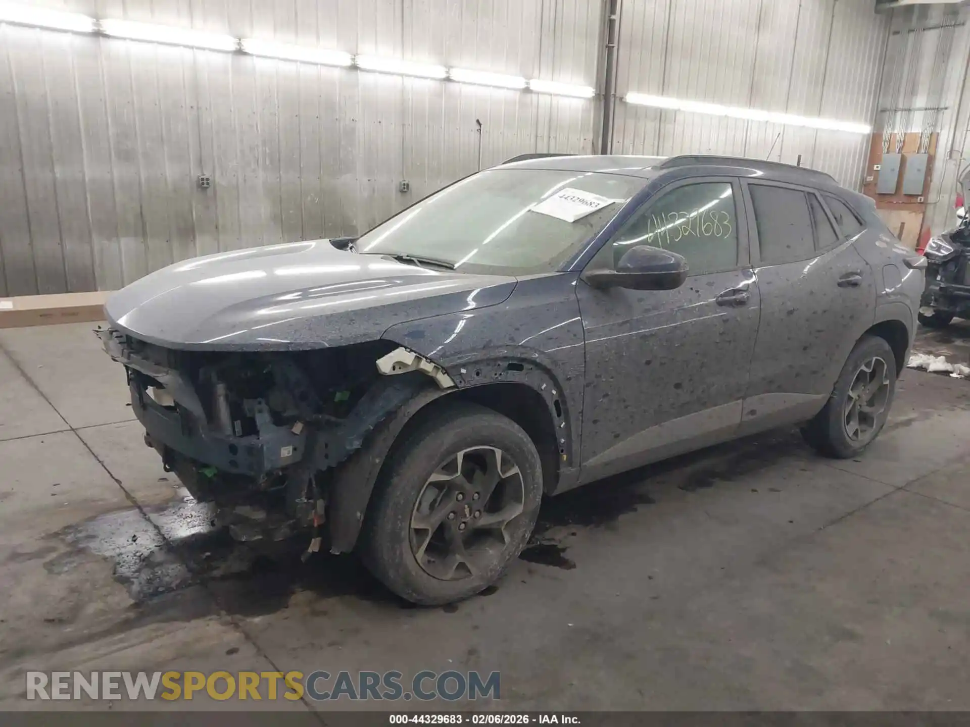 2 Photograph of a damaged car KL77LHE28RC043136 CHEVROLET TRAX 2024