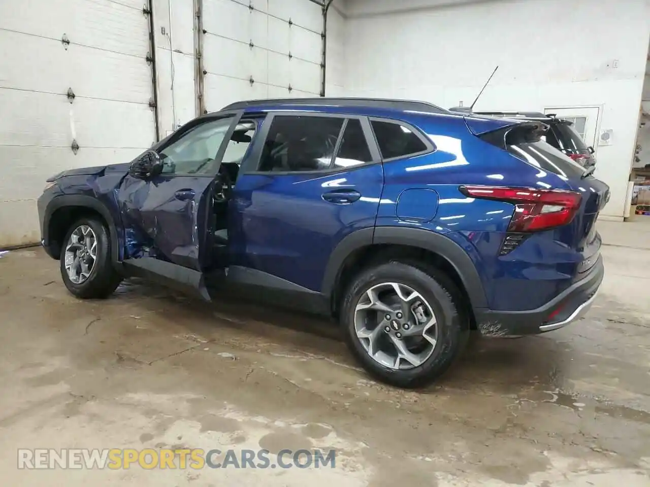 2 fotografías del automóvil dañado KL77LHE28RC075875 CHEVROLET TRAX 2024
