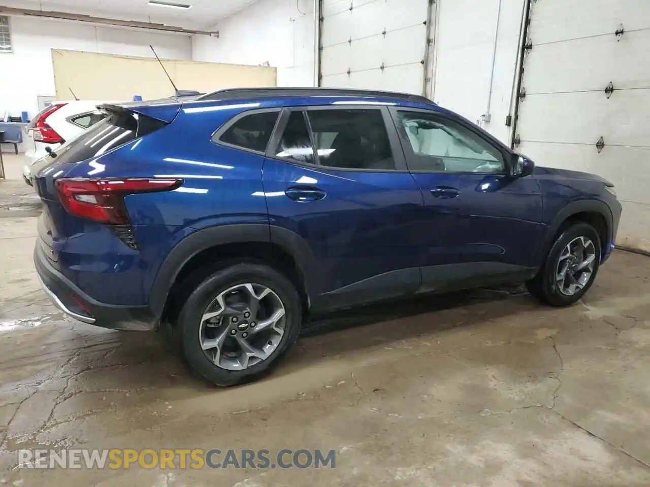 3 fotografías del automóvil dañado KL77LHE28RC075875 CHEVROLET TRAX 2024