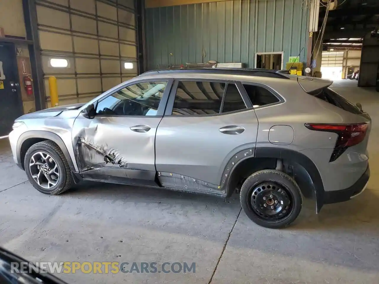 2 Photograph of a damaged car KL77LHE28RC149084 CHEVROLET TRAX 2024
