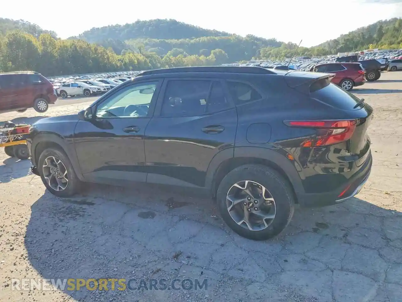 2 Photograph of a damaged car KL77LHE28RC178701 CHEVROLET TRAX 2024