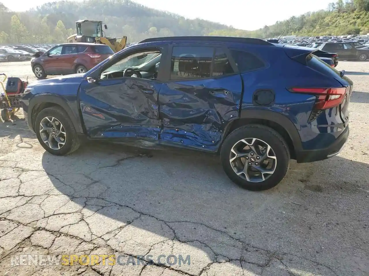 2 Фотография поврежденного автомобиля KL77LHE29RC138613 CHEVROLET TRAX 2024