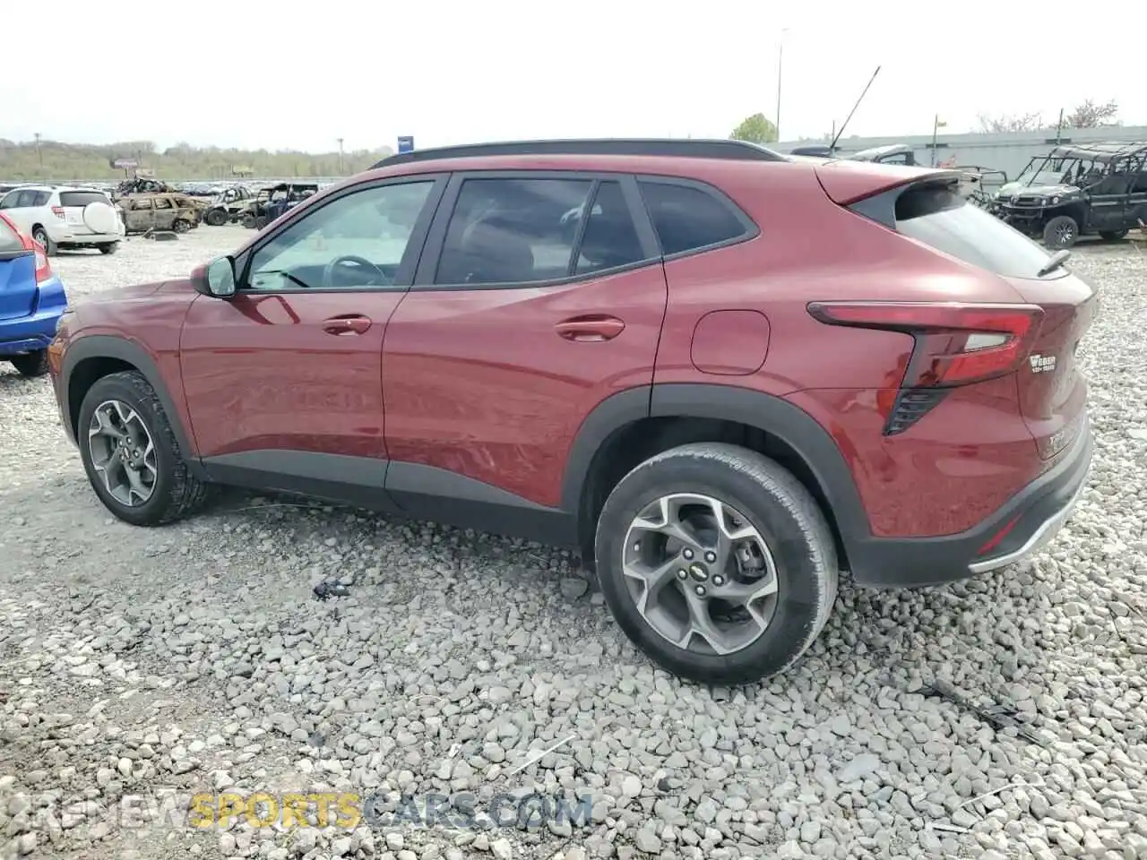 2 Photograph of a damaged car KL77LHE29RC152639 CHEVROLET TRAX 2024