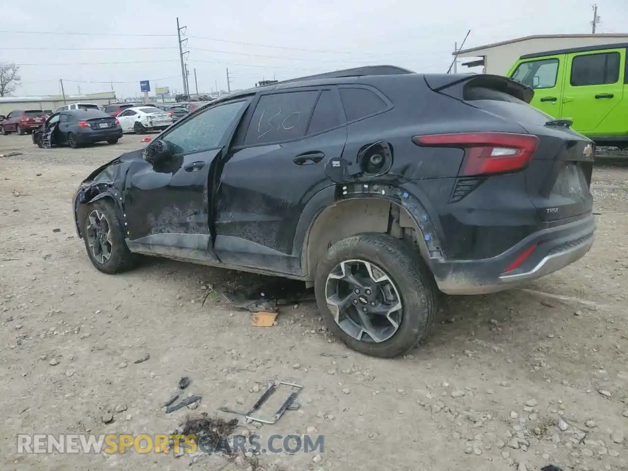 2 Photograph of a damaged car KL77LHE29RC184801 CHEVROLET TRAX 2024