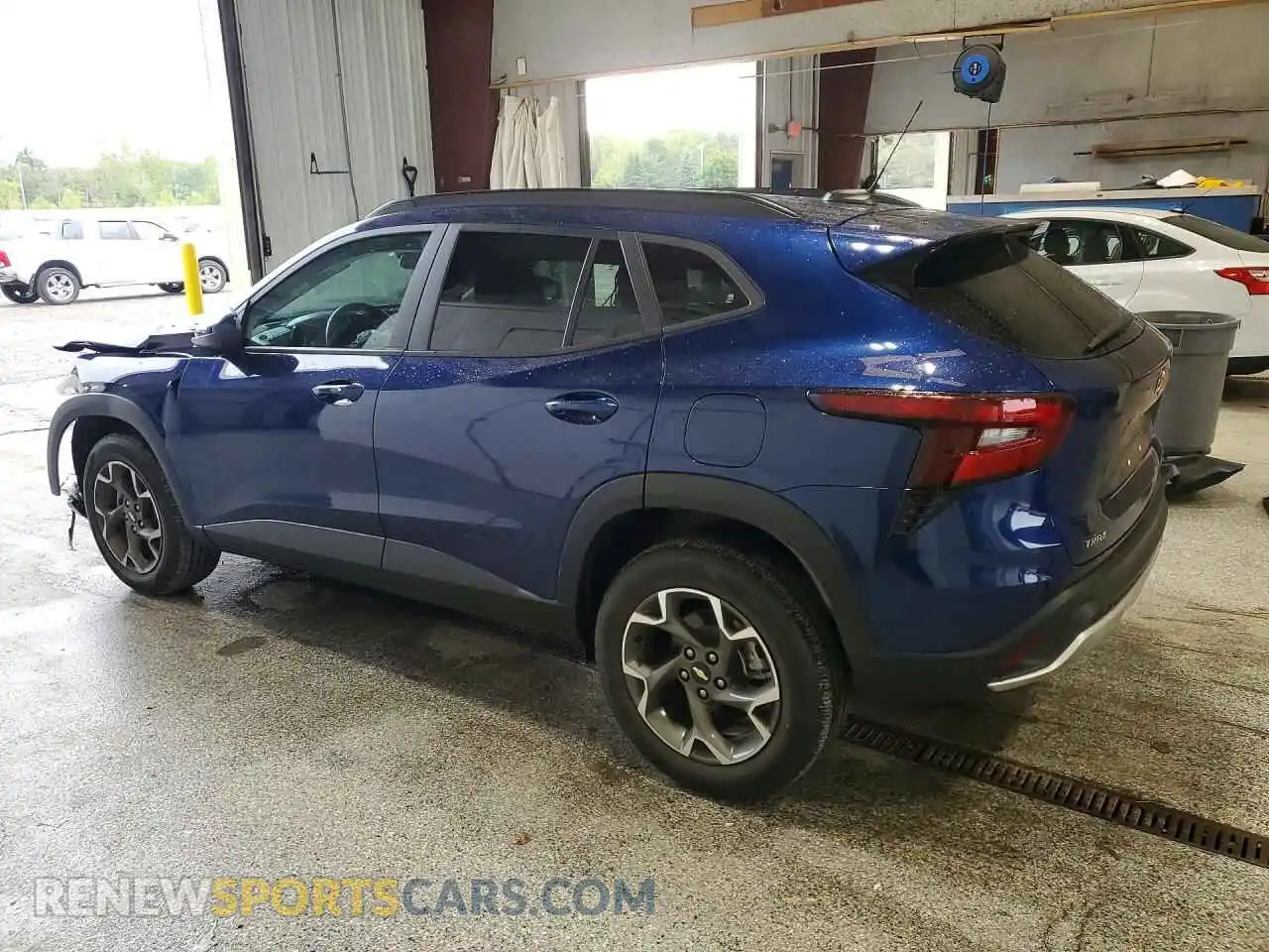 2 fotografías del automóvil dañado KL77LHE2XRC039766 CHEVROLET TRAX 2024