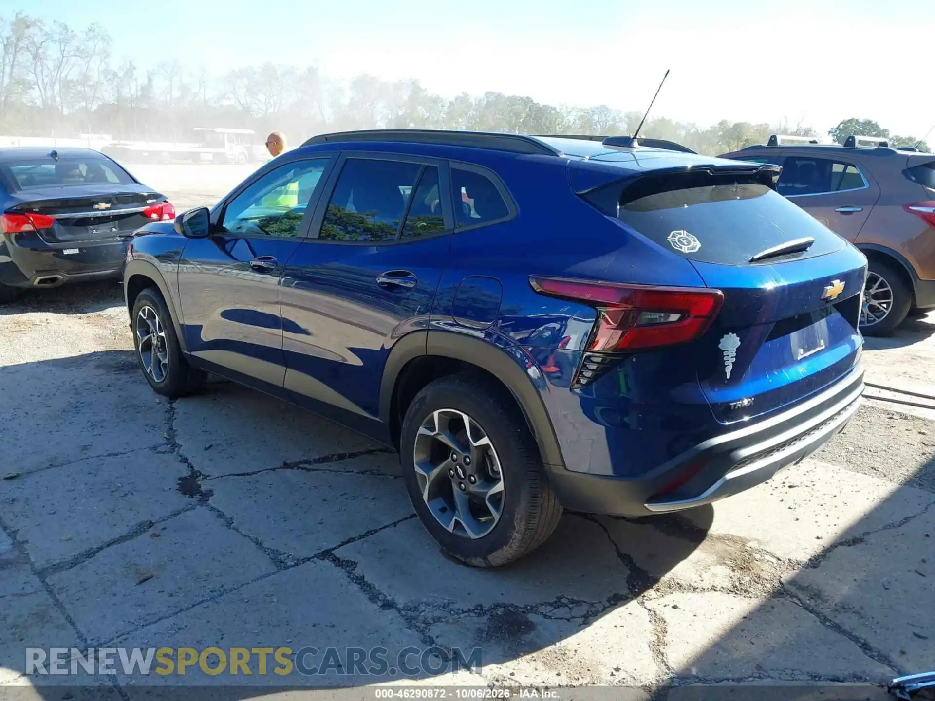 3 Фотография поврежденного автомобиля KL77LHE2XRC043798 CHEVROLET TRAX 2024