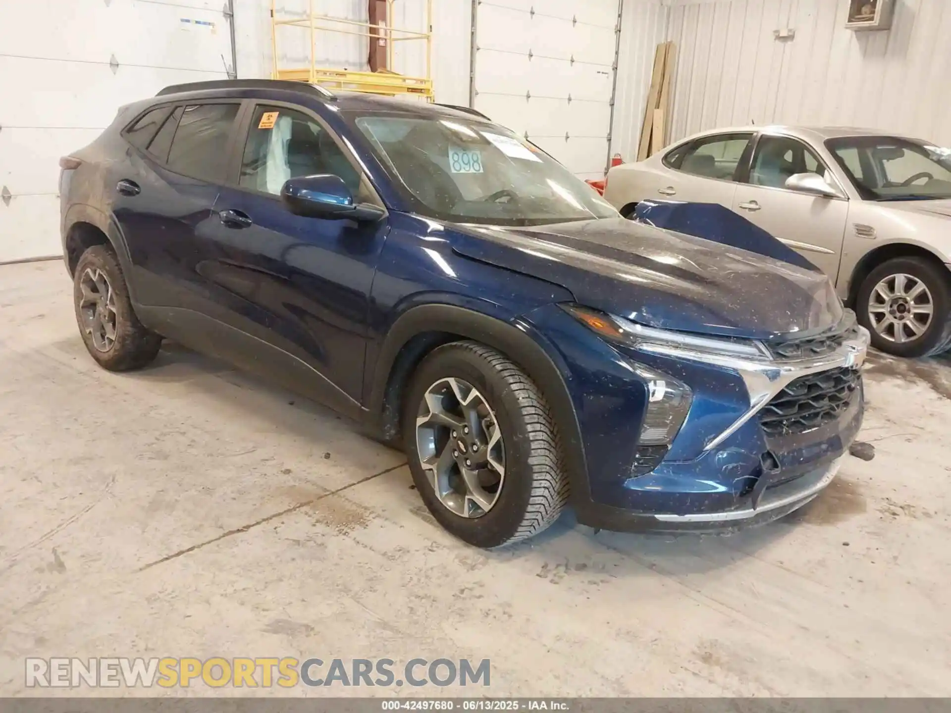 1 Фотография поврежденного автомобиля KL77LHE2XRC060407 CHEVROLET TRAX 2024