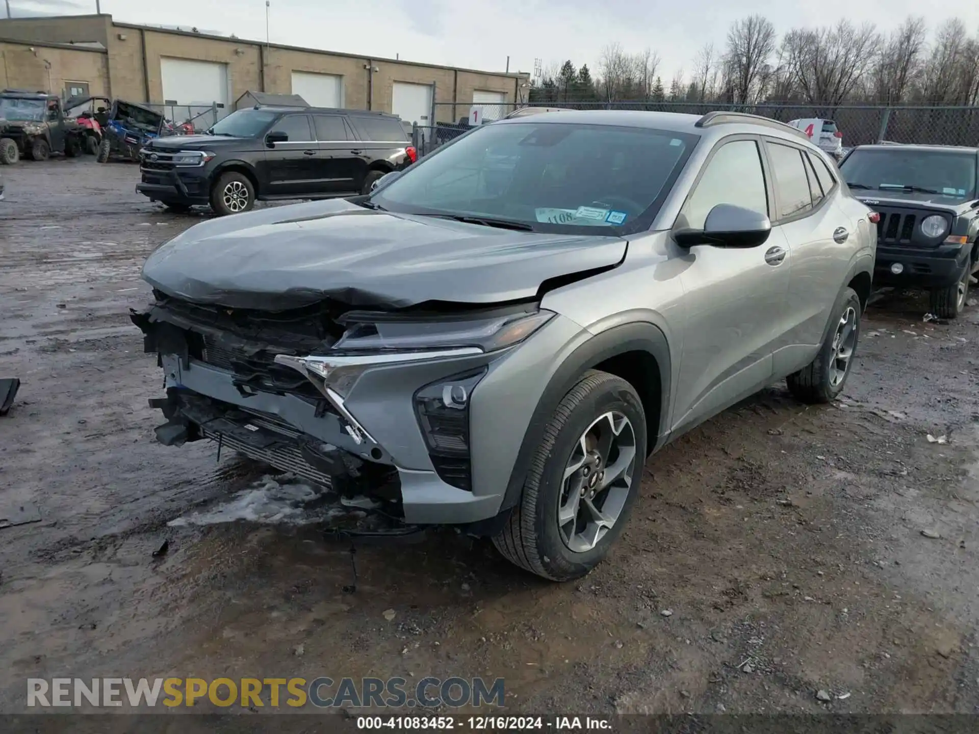 2 Photograph of a damaged car KL77LHE2XRC061847 CHEVROLET TRAX 2024
