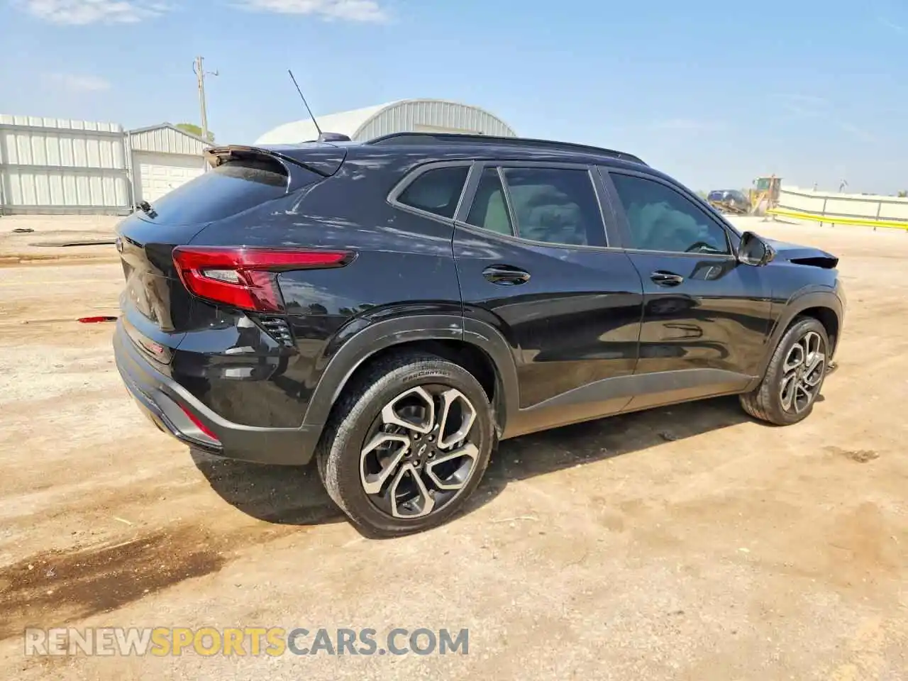 3 fotografías del automóvil dañado KL77LJE22RC207567 CHEVROLET TRAX 2024
