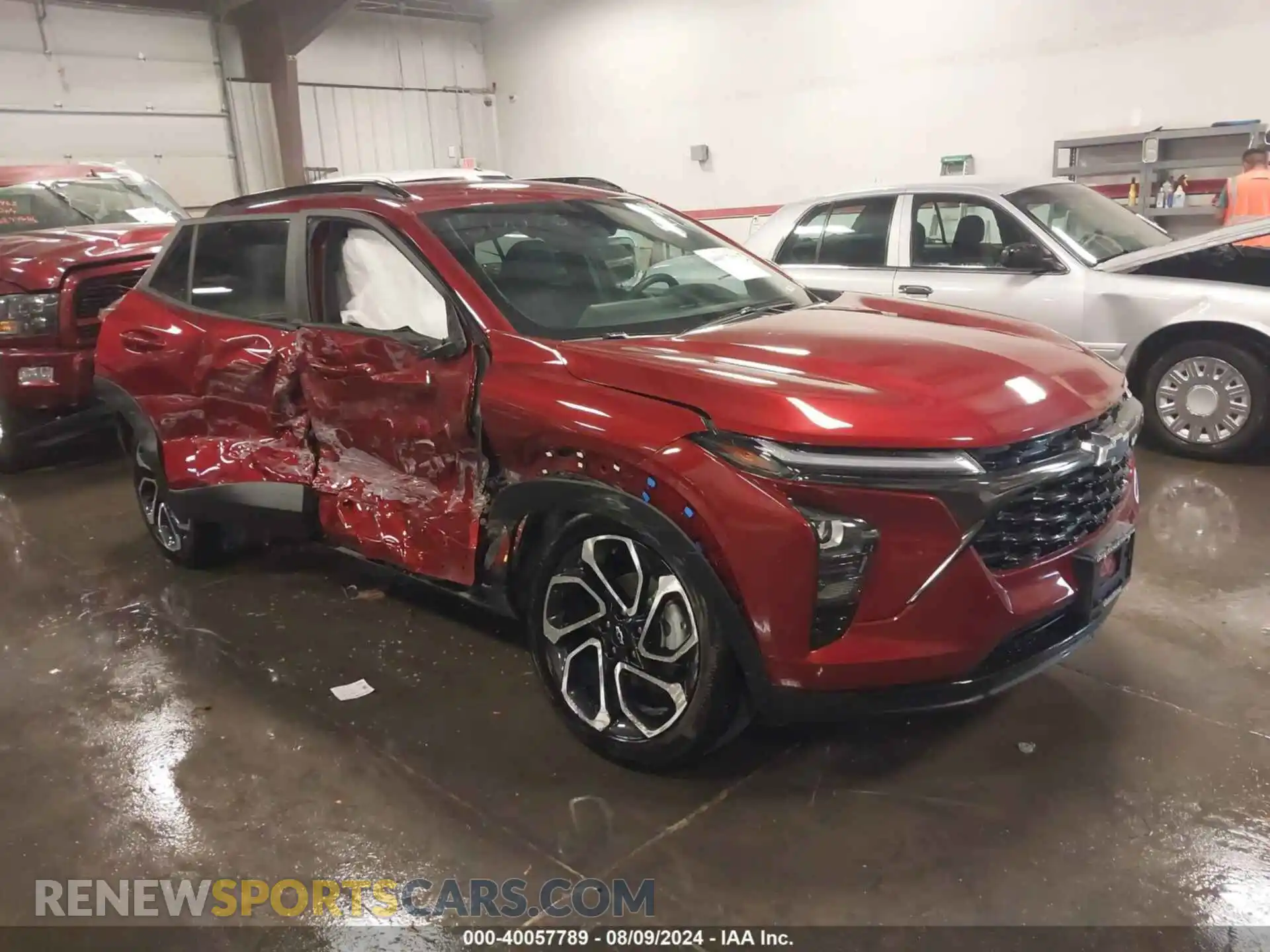1 Фотография поврежденного автомобиля KL77LJE2XRC052122 CHEVROLET TRAX 2024