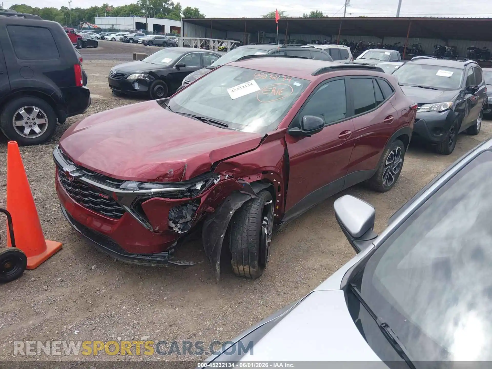 2 Photograph of a damaged car KL77LJE2XRC055988 CHEVROLET TRAX 2024