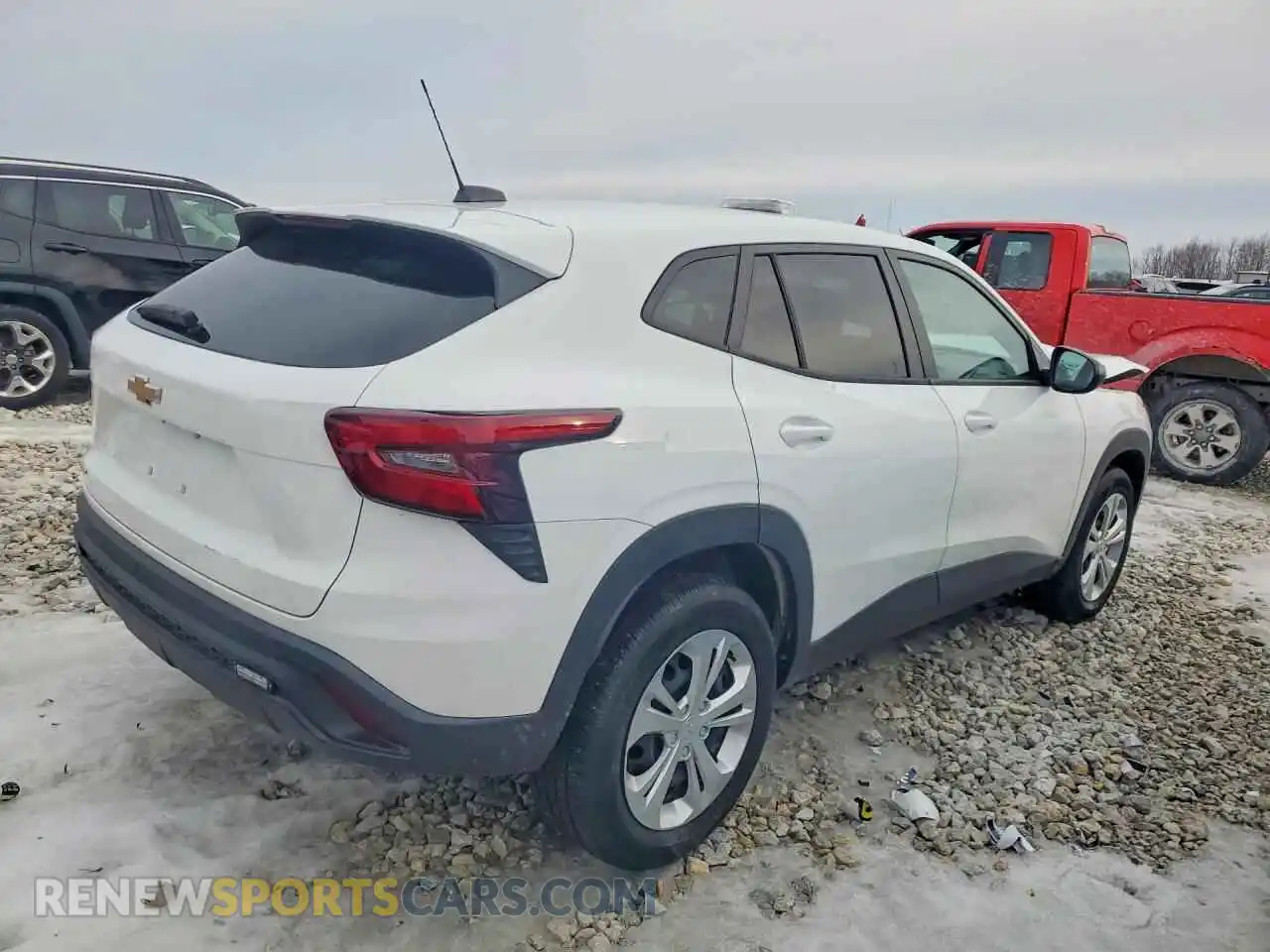 3 Photograph of a damaged car KL77LFEP0SC184448 CHEVROLET TRAX 2025