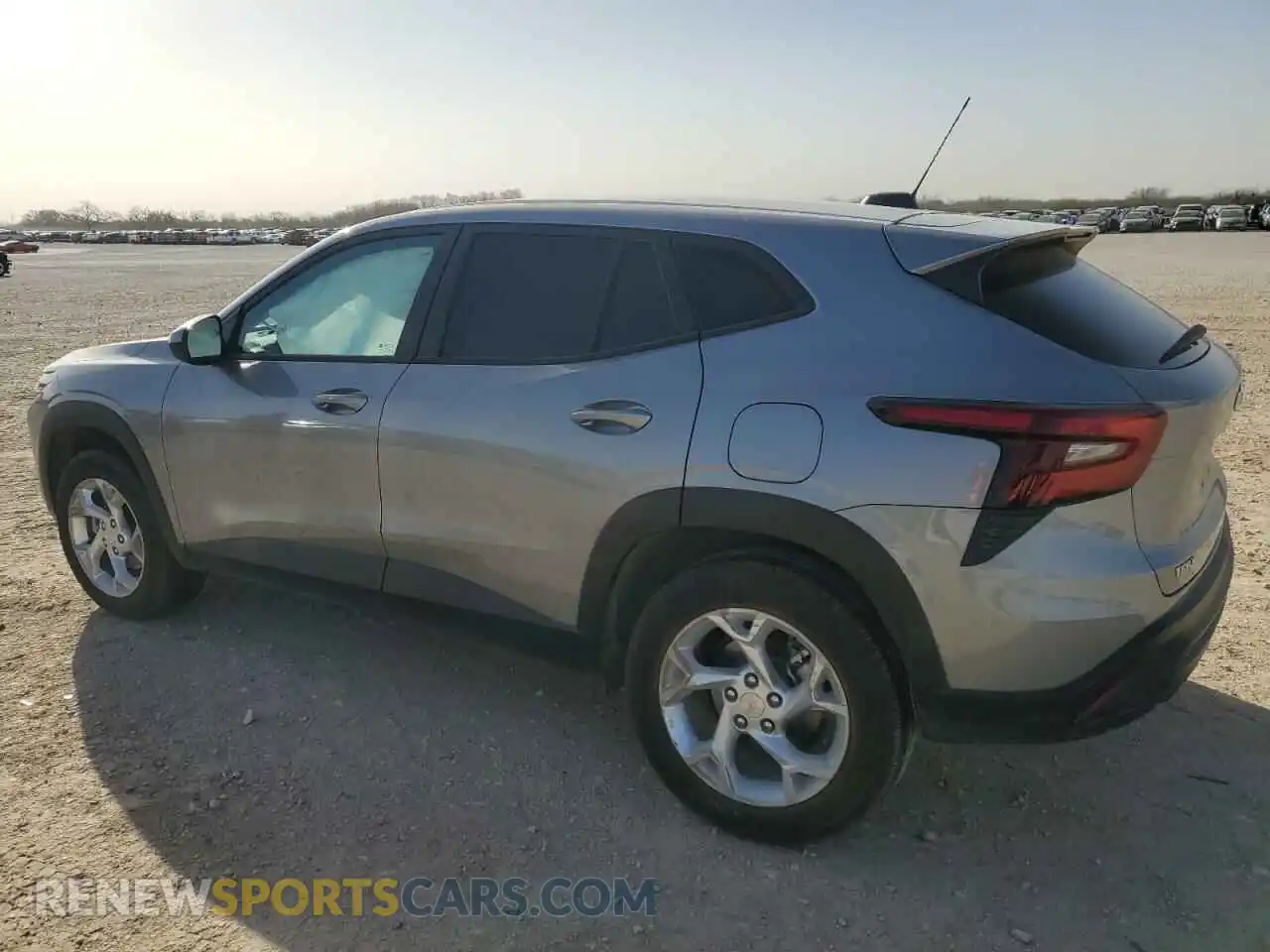 2 Photograph of a damaged car KL77LFEP1SC103733 CHEVROLET TRAX 2025