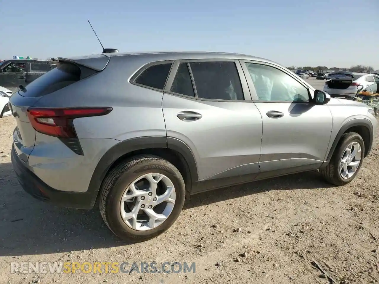 3 Photograph of a damaged car KL77LFEP1SC103733 CHEVROLET TRAX 2025