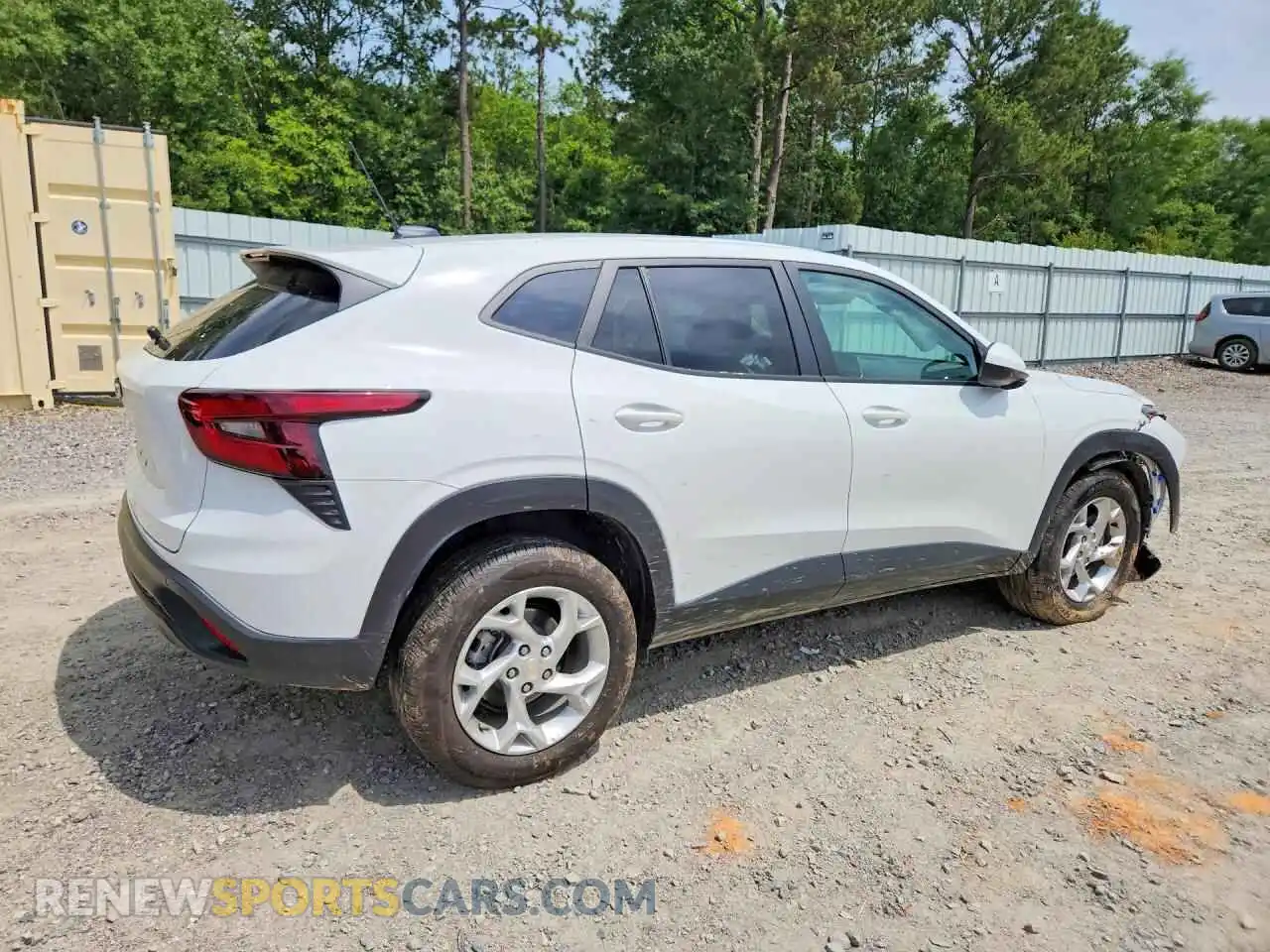 3 Photograph of a damaged car KL77LFEP1SC119754 CHEVROLET TRAX 2025