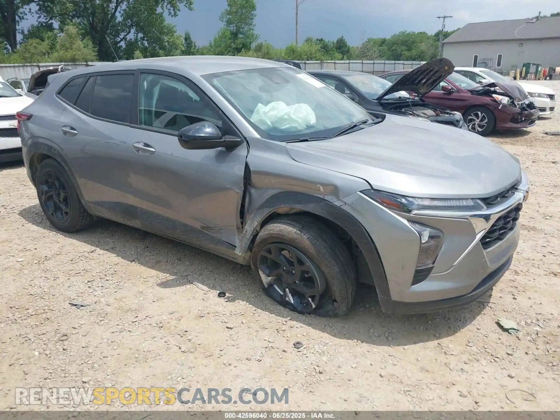 1 Photograph of a damaged car KL77LFEP1SC150860 CHEVROLET TRAX 2025