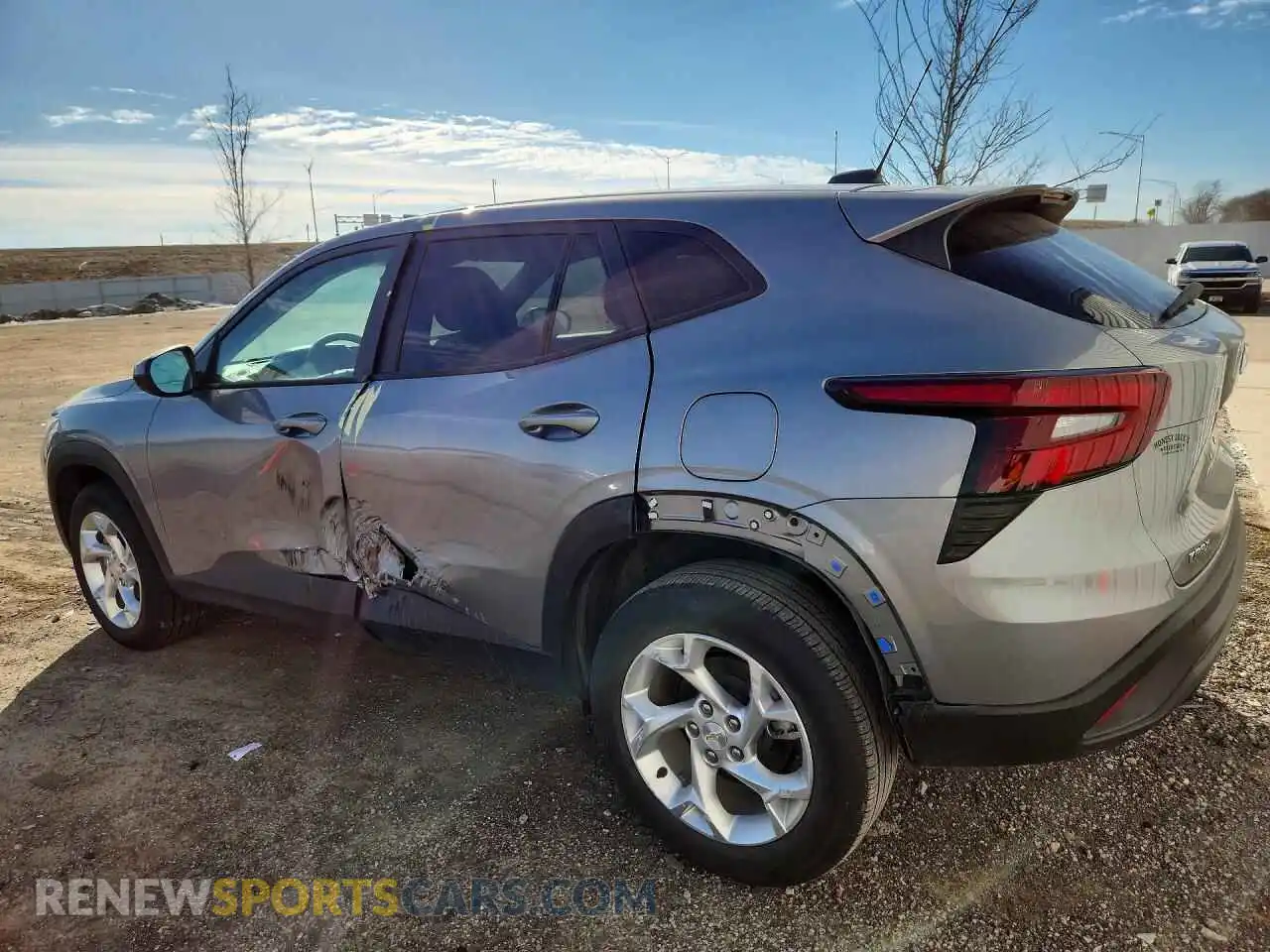 2 Photograph of a damaged car KL77LFEP2SC016763 CHEVROLET TRAX 2025