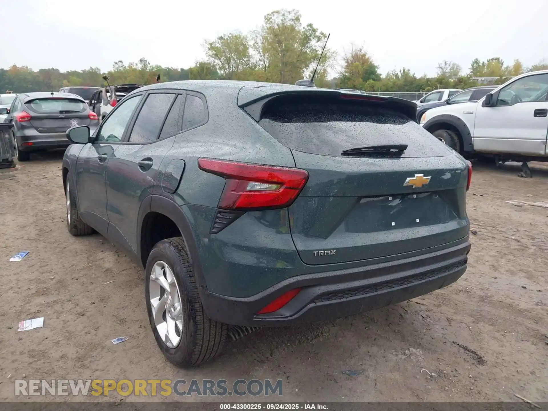 3 Photograph of a damaged car KL77LFEP2SC309806 CHEVROLET TRAX 2025