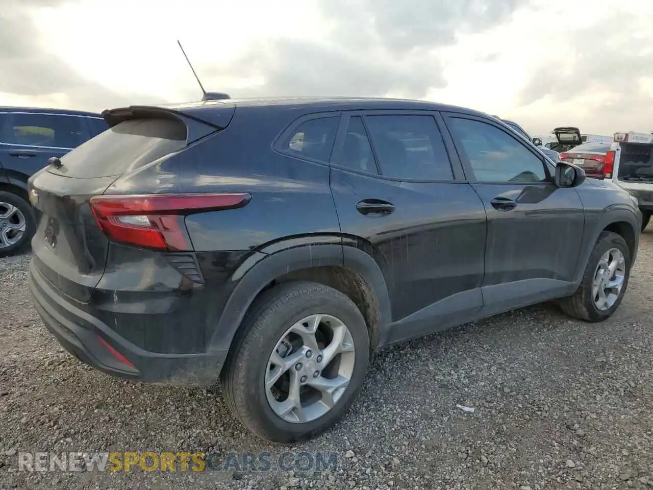 3 Photograph of a damaged car KL77LFEP3SC029134 CHEVROLET TRAX 2025