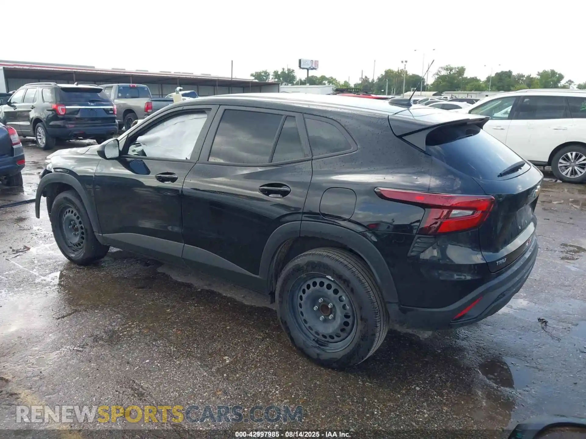 3 Photograph of a damaged car KL77LFEP3SC127726 CHEVROLET TRAX 2025