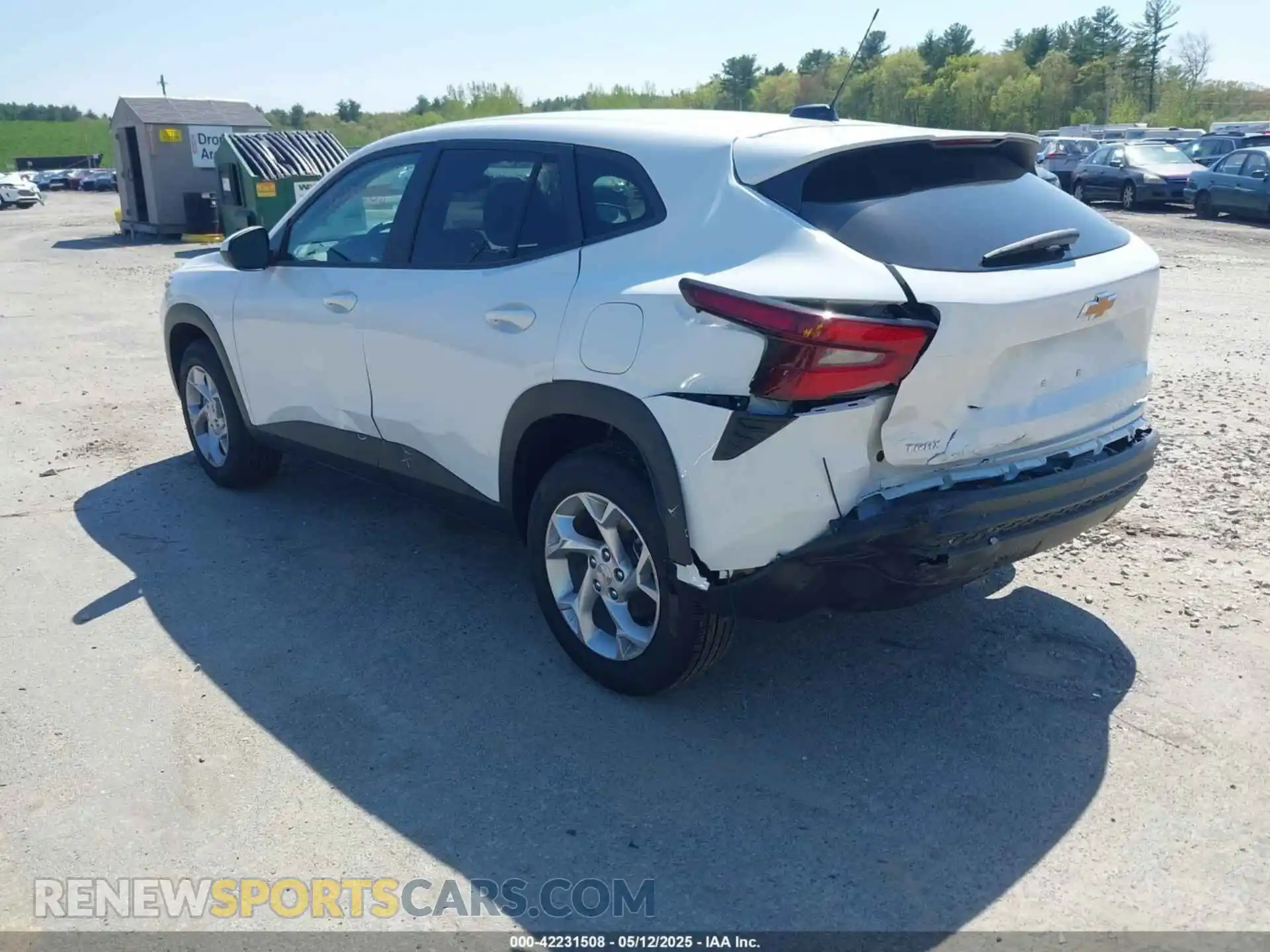 3 Photograph of a damaged car KL77LFEP5SC237595 CHEVROLET TRAX 2025