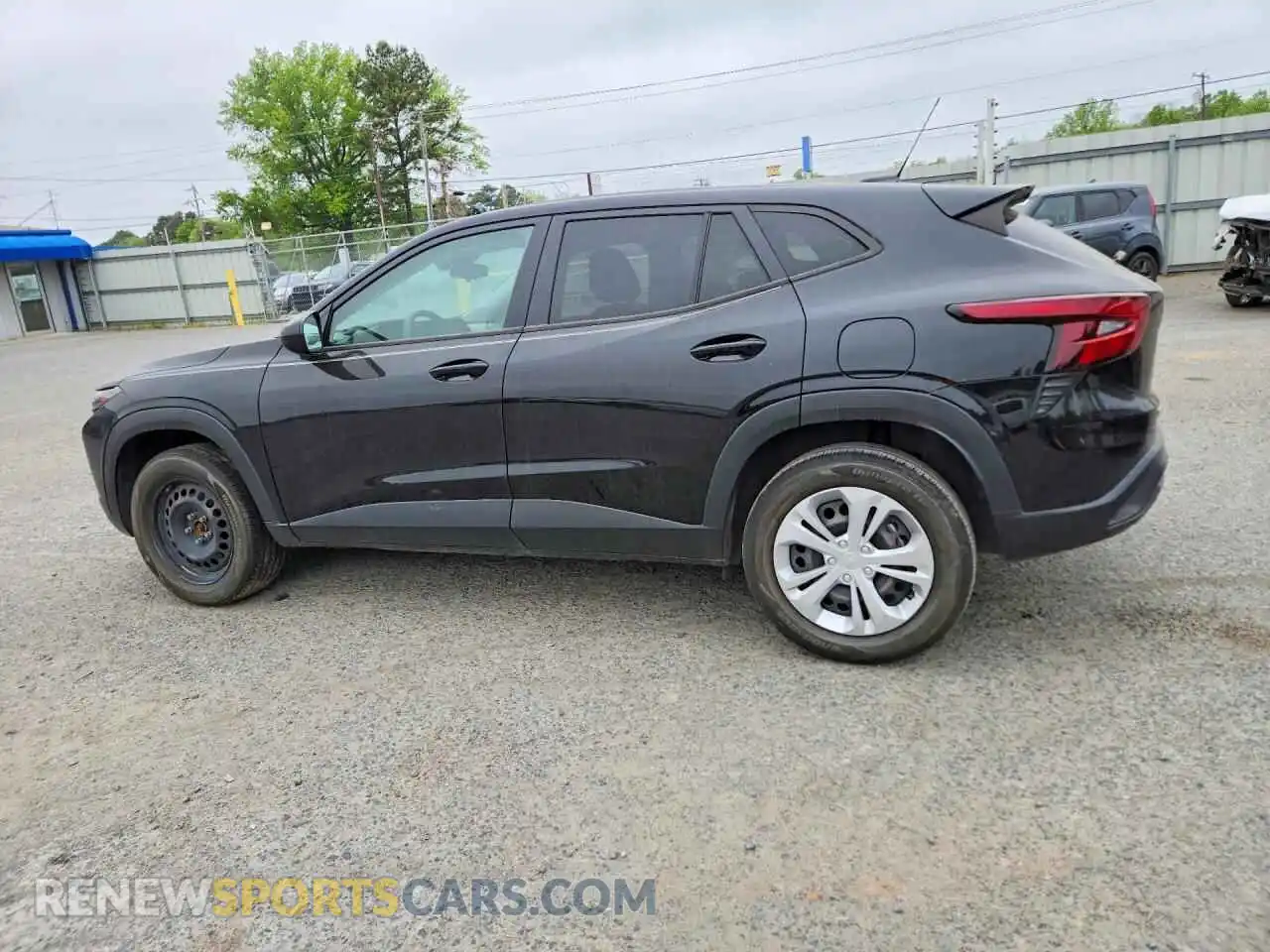 2 Фотография поврежденного автомобиля KL77LFEP6SC023585 CHEVROLET TRAX 2025