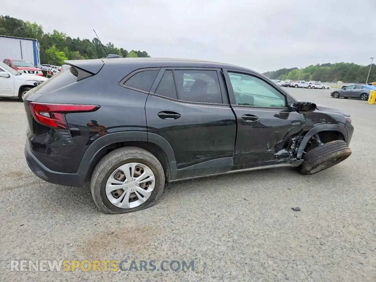 3 Фотография поврежденного автомобиля KL77LFEP6SC023585 CHEVROLET TRAX 2025