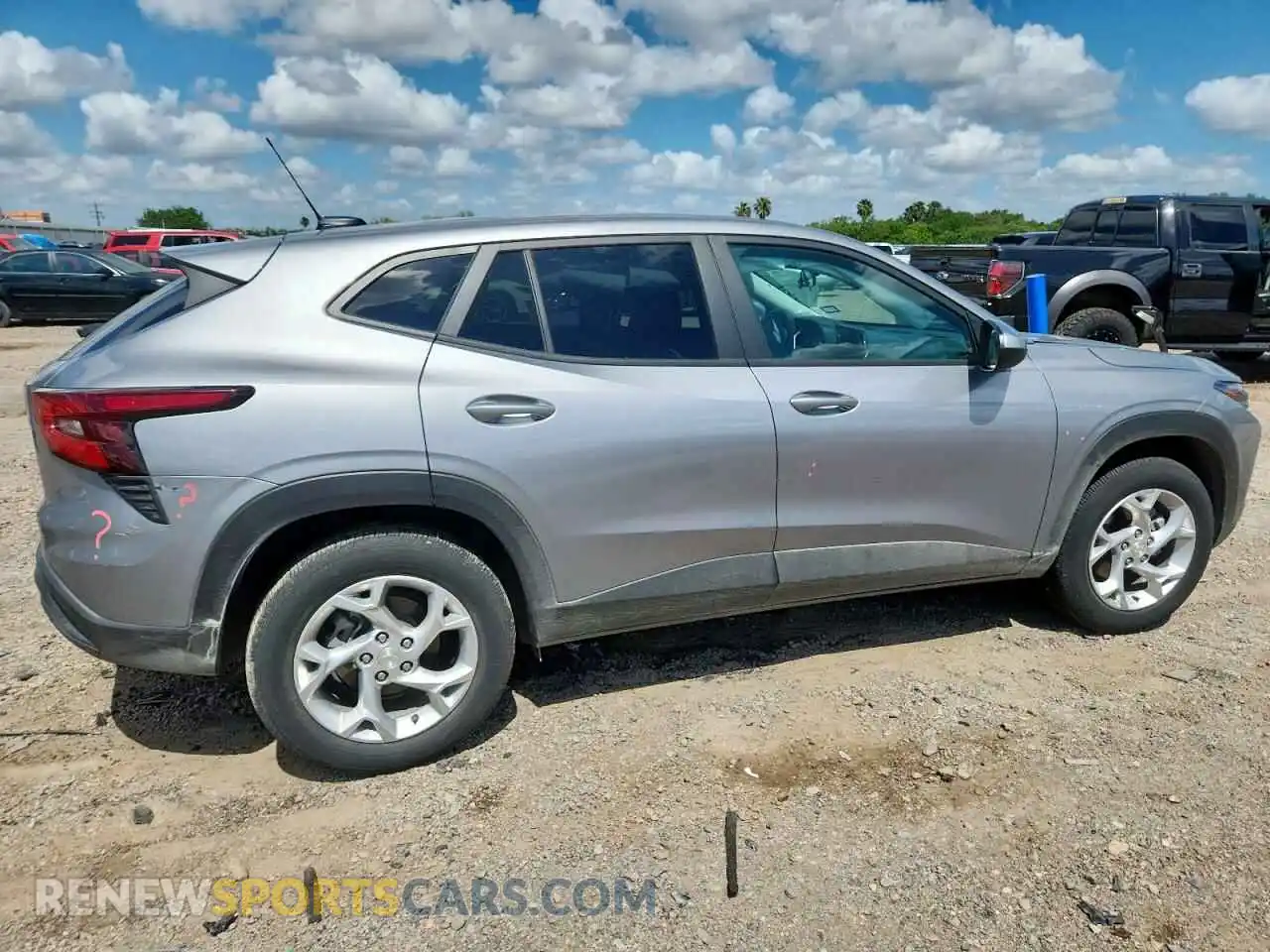 3 Photograph of a damaged car KL77LFEP7SC046857 CHEVROLET TRAX 2025