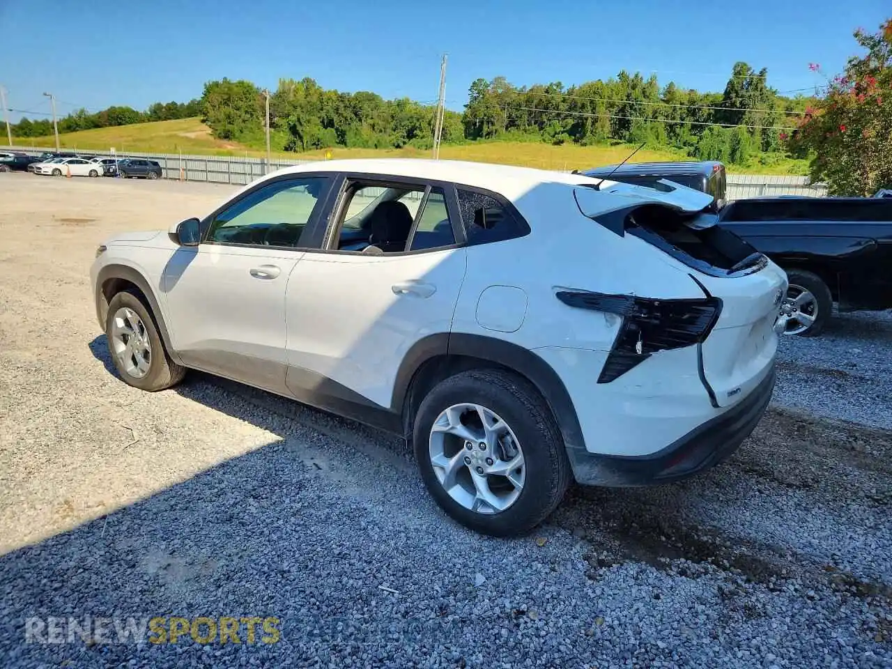 2 Photograph of a damaged car KL77LFEP7SC321028 CHEVROLET TRAX 2025