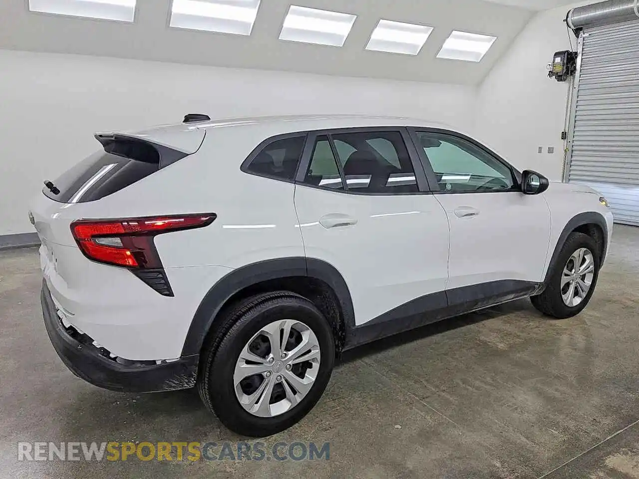 3 fotografías del automóvil dañado KL77LFEP8SC238143 CHEVROLET TRAX 2025