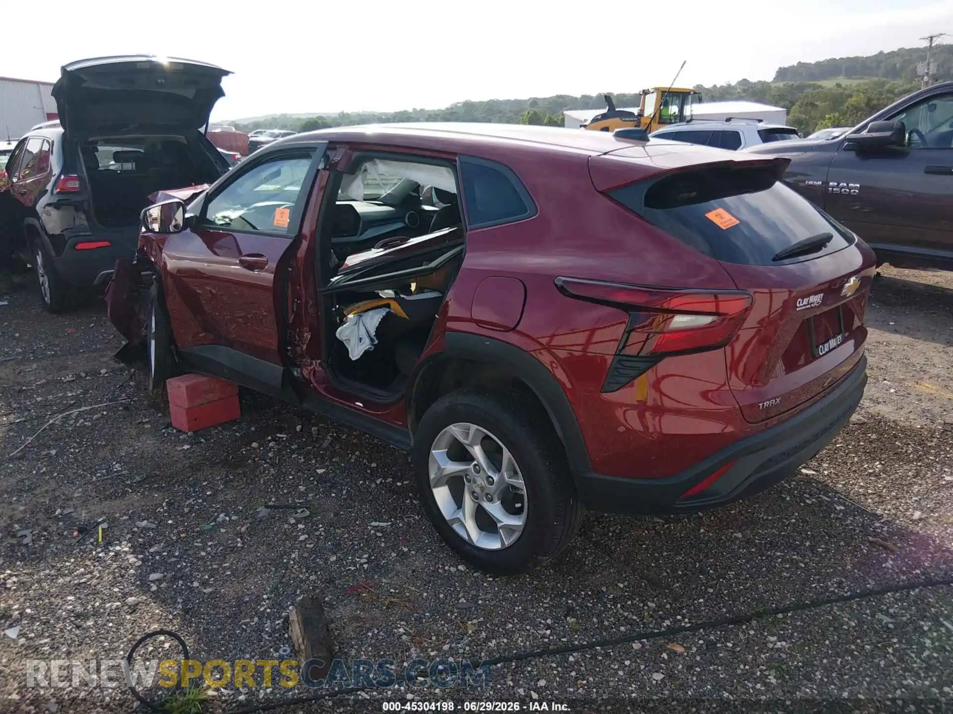 3 Фотография поврежденного автомобиля KL77LFEP8SC293420 CHEVROLET TRAX 2025