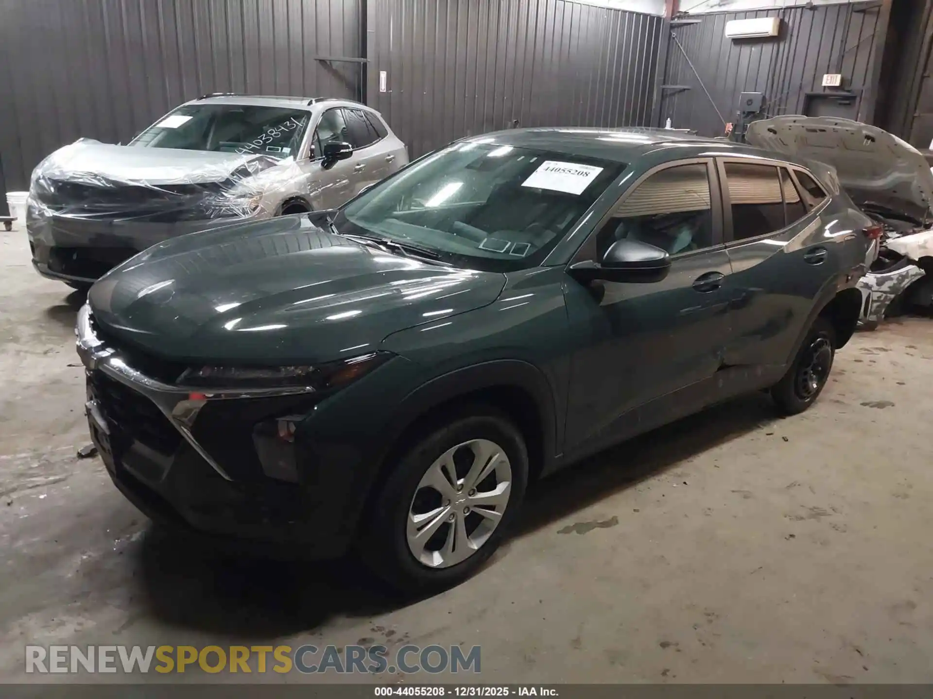 2 Photograph of a damaged car KL77LFEPXSC070988 CHEVROLET TRAX 2025