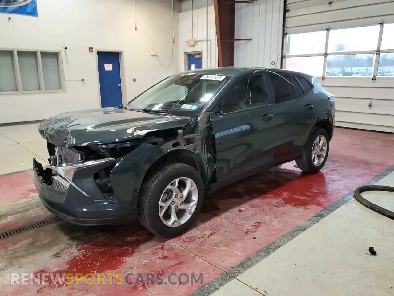 1 Фотография поврежденного автомобиля KL77LFEPXSC088326 CHEVROLET TRAX 2025