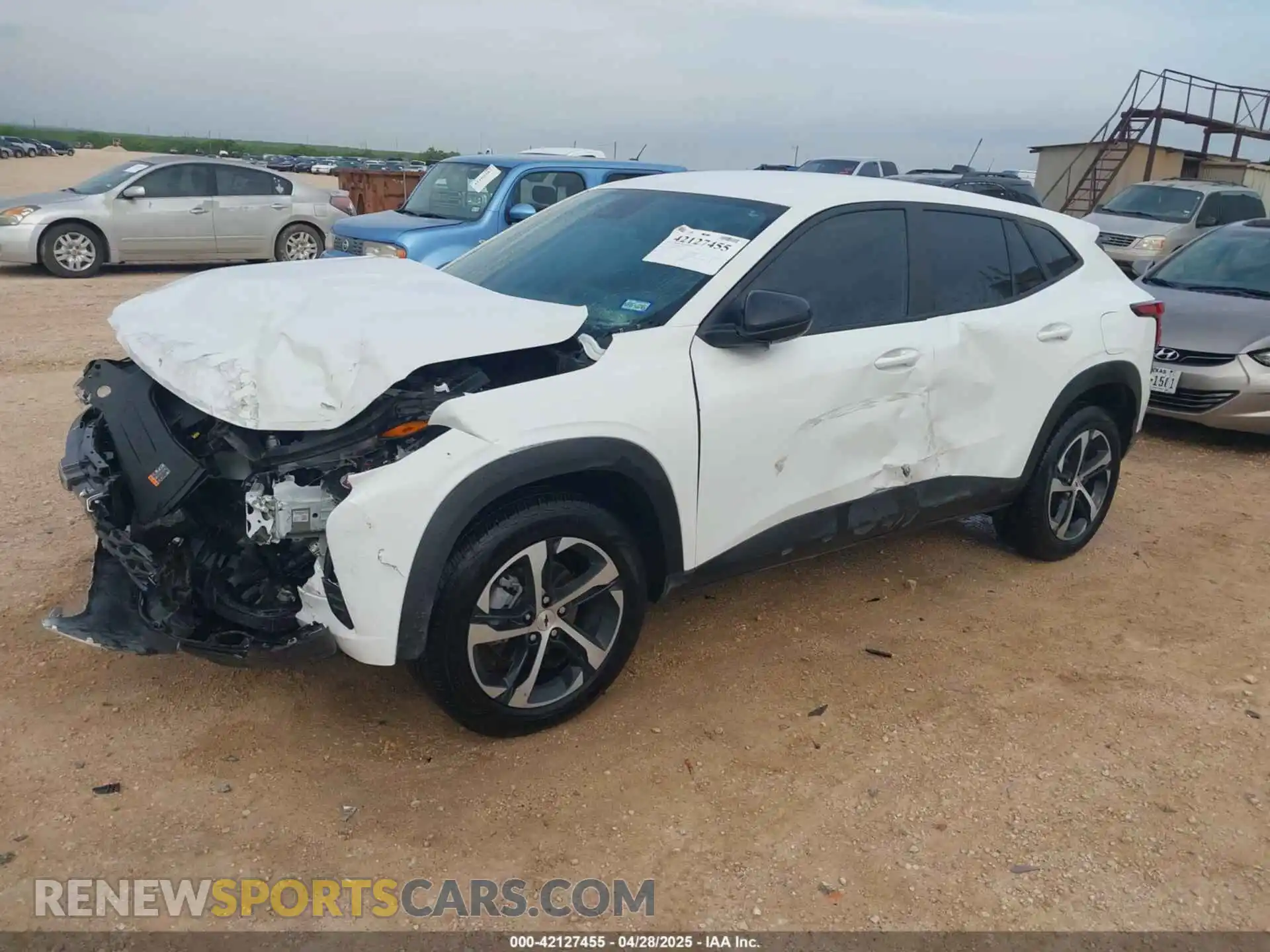 2 Photograph of a damaged car KL77LGEP1SC007414 CHEVROLET TRAX 2025