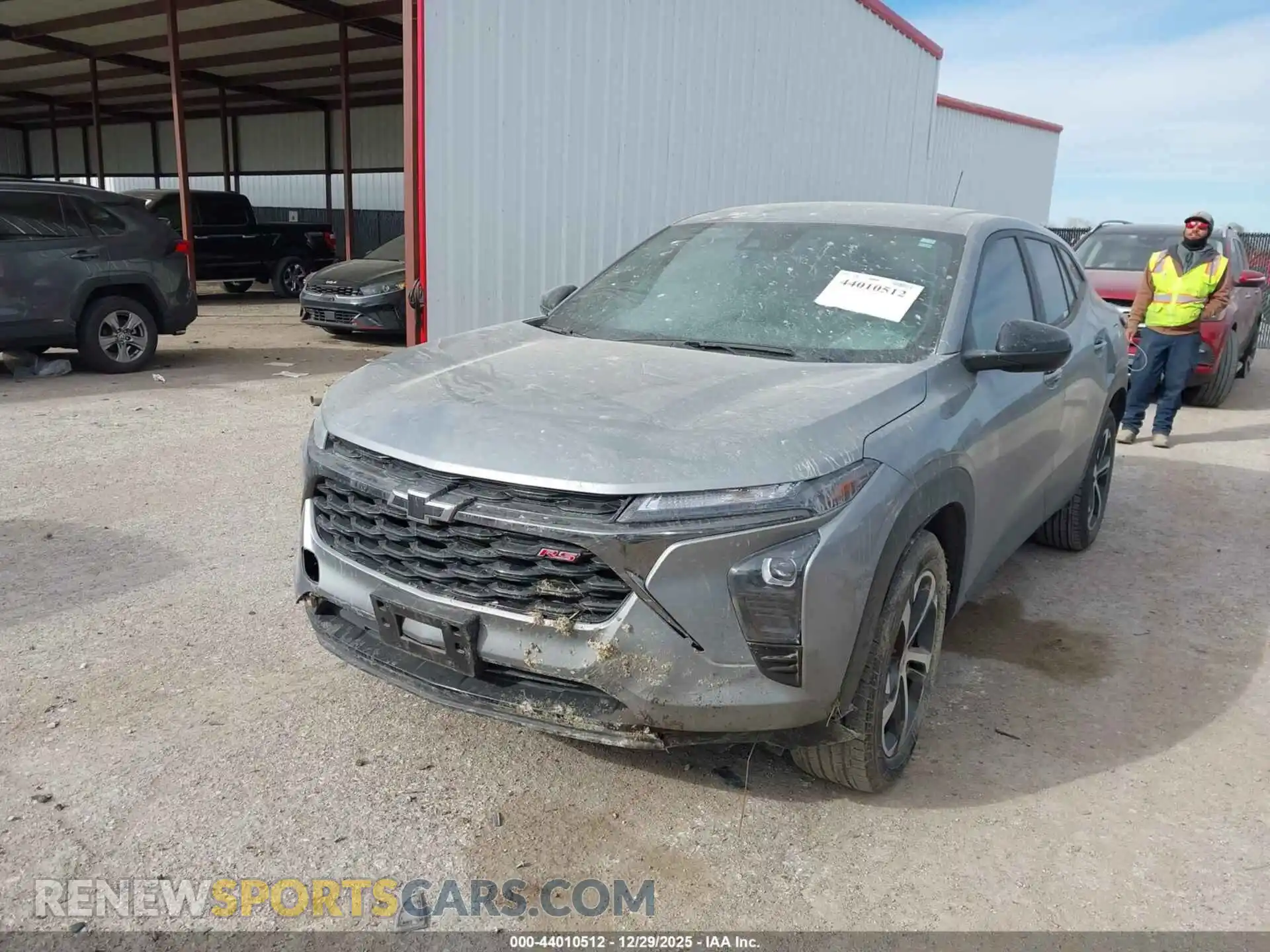 2 Photograph of a damaged car KL77LGEP1SC020180 CHEVROLET TRAX 2025