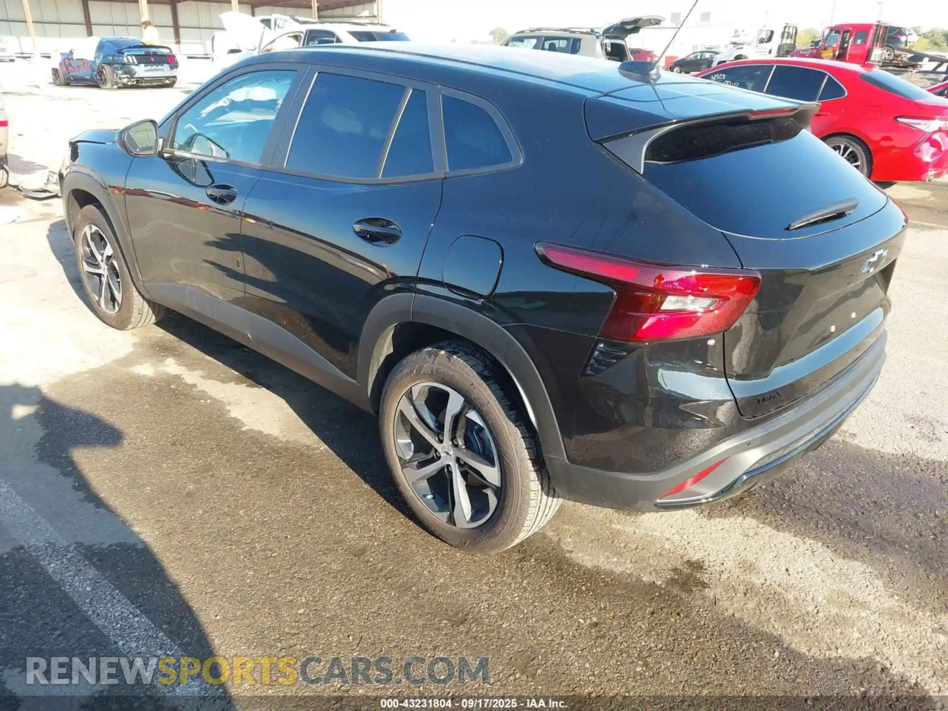 3 Photograph of a damaged car KL77LGEP1SC305557 CHEVROLET TRAX 2025