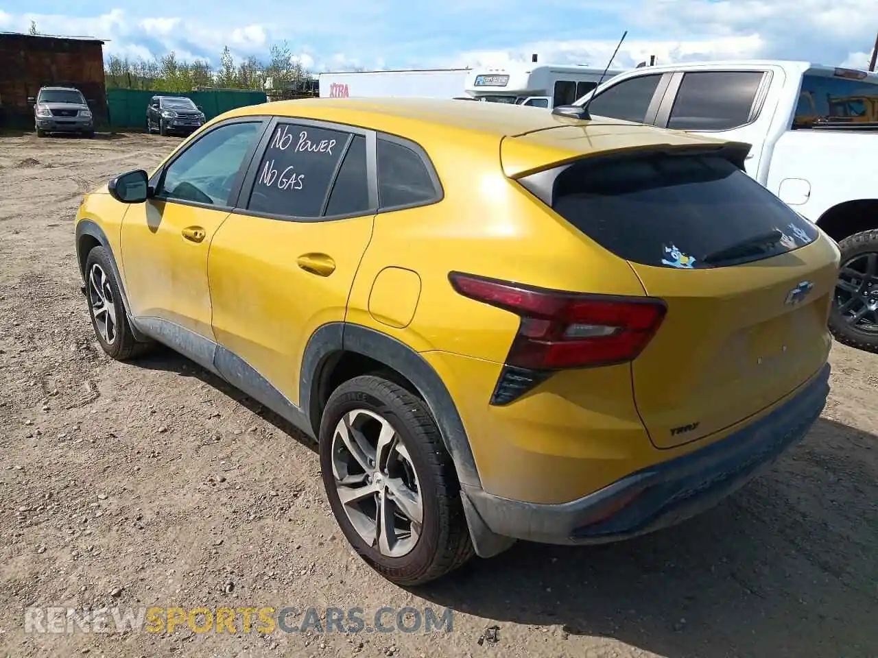 2 Фотография поврежденного автомобиля KL77LGEP3SC017104 CHEVROLET TRAX 2025