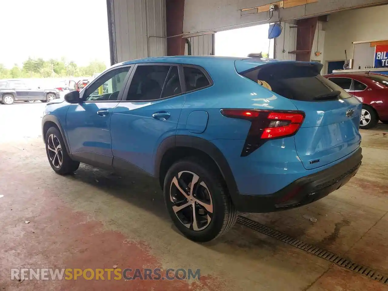 2 fotografías del automóvil dañado KL77LGEP4SC042092 CHEVROLET TRAX 2025