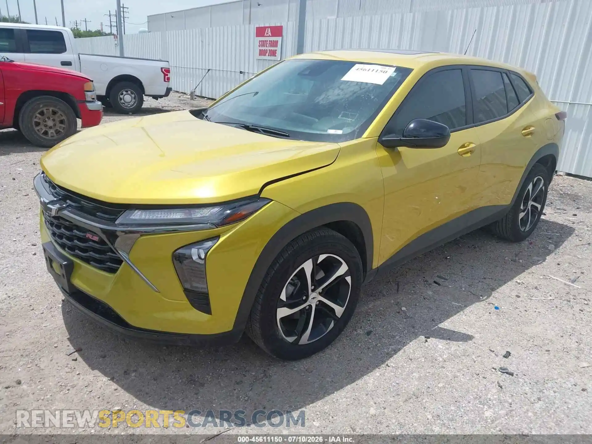2 Photograph of a damaged car KL77LGEP4SC189688 CHEVROLET TRAX 2025