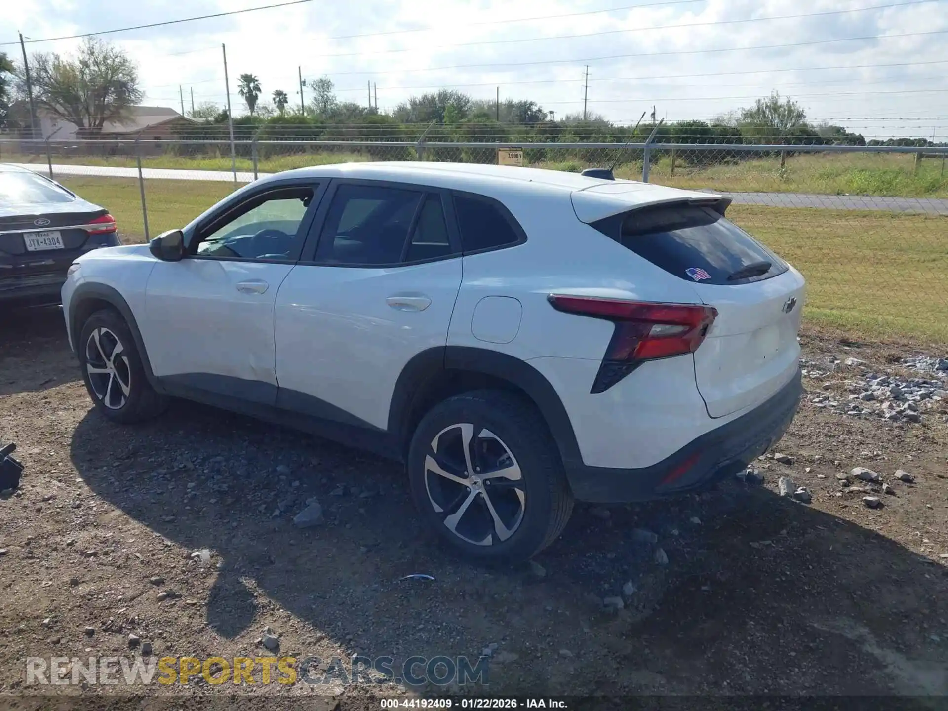3 Фотография поврежденного автомобиля KL77LGEP5SC009859 CHEVROLET TRAX 2025