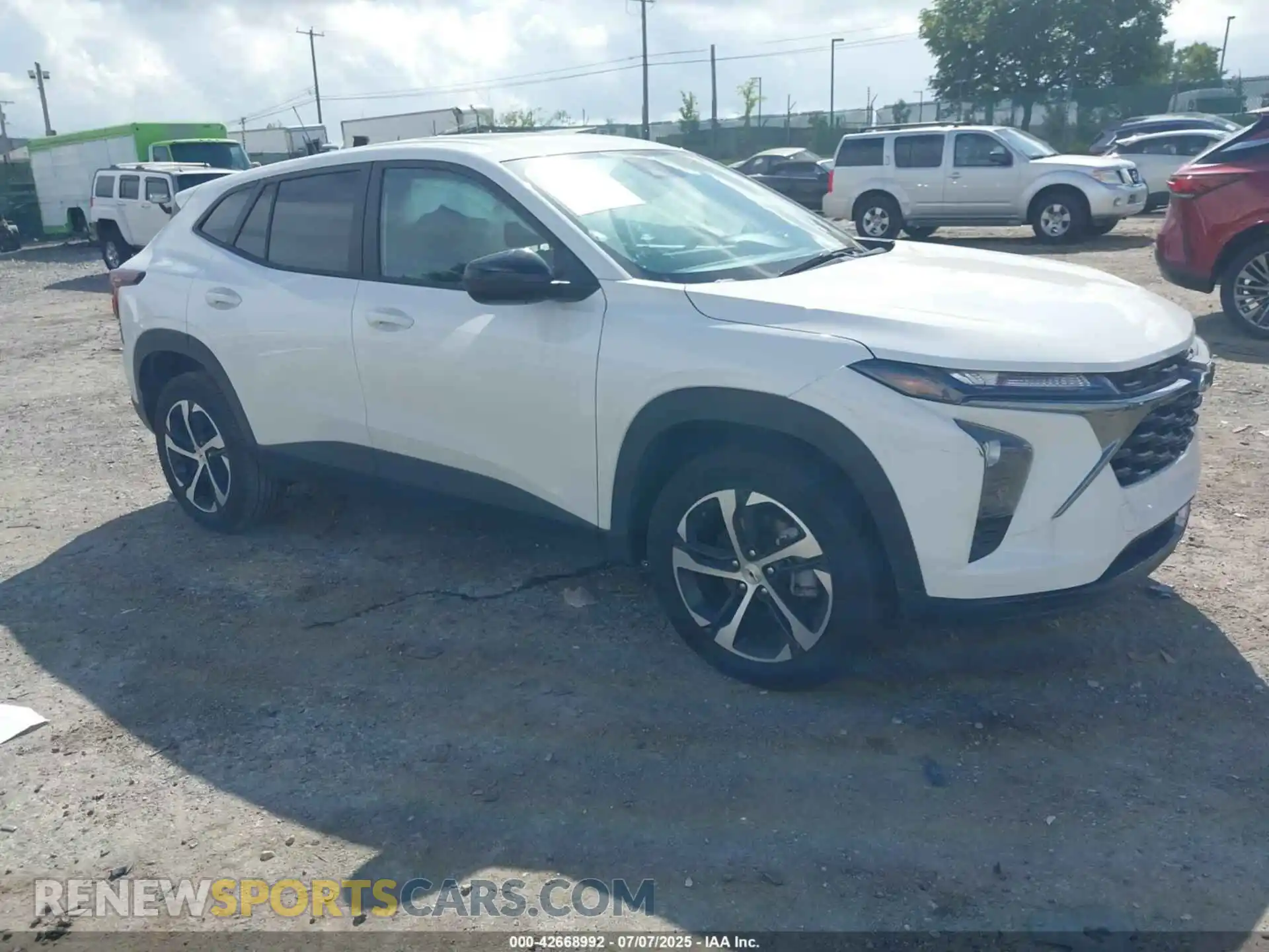1 Фотография поврежденного автомобиля KL77LGEP7SC096695 CHEVROLET TRAX 2025