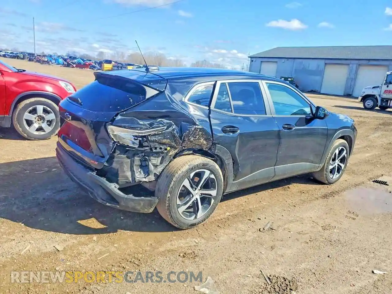 3 Фотография поврежденного автомобиля KL77LGEP8SC079842 CHEVROLET TRAX 2025