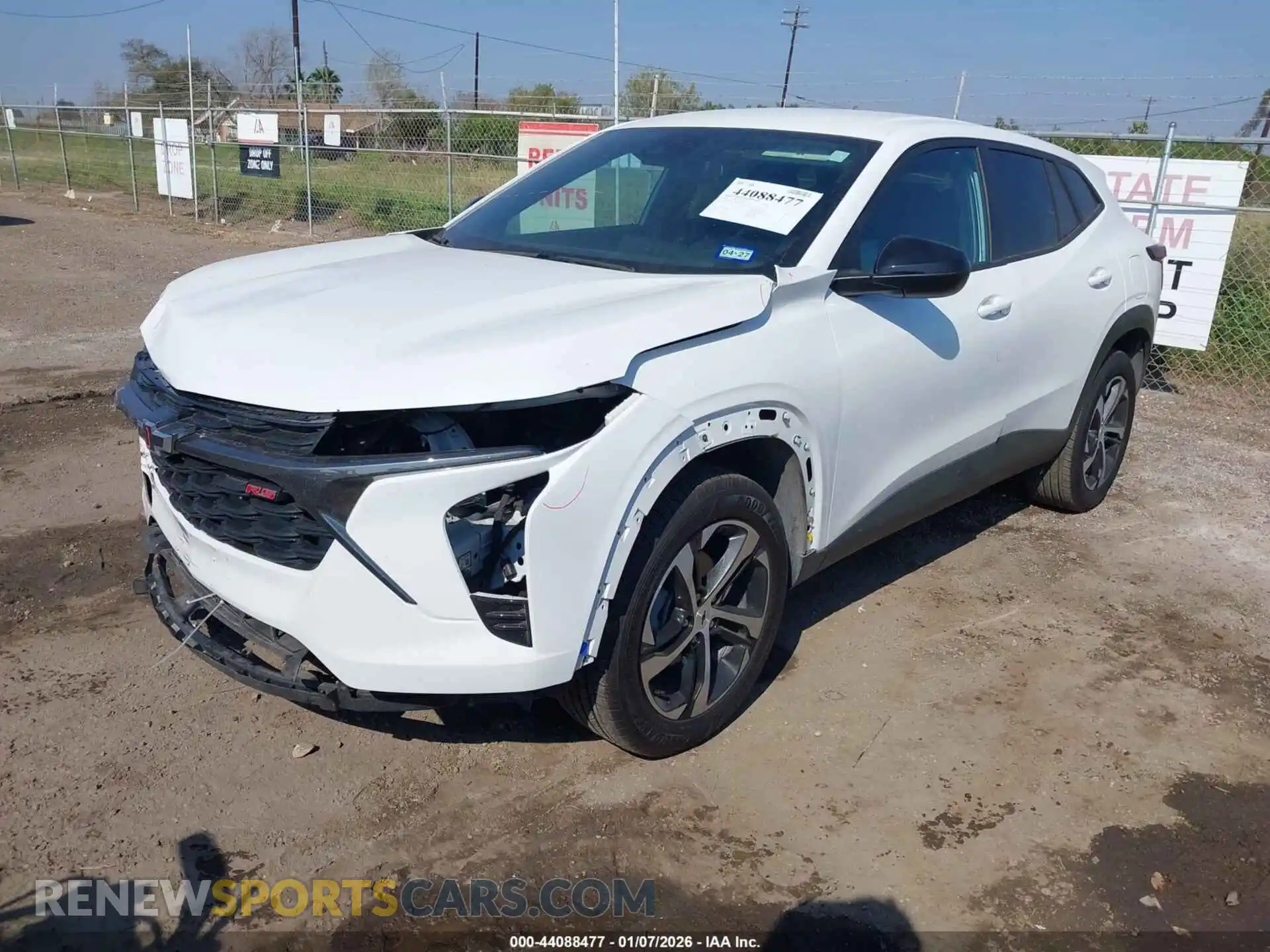2 Photograph of a damaged car KL77LGEP8SC248161 CHEVROLET TRAX 2025