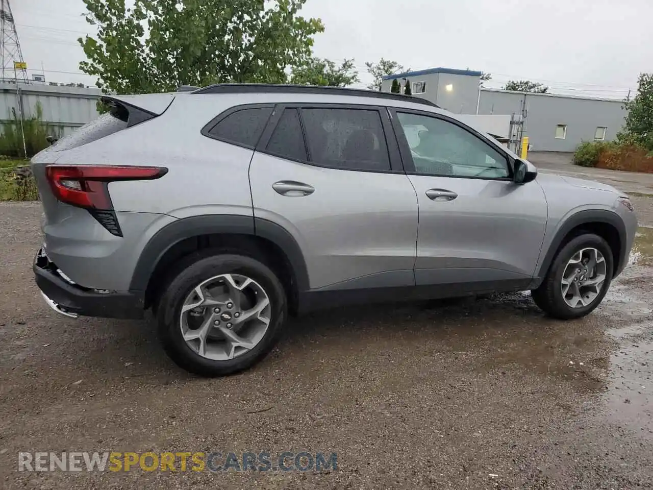 3 Фотография поврежденного автомобиля KL77LHE21SC264163 CHEVROLET TRAX 2025