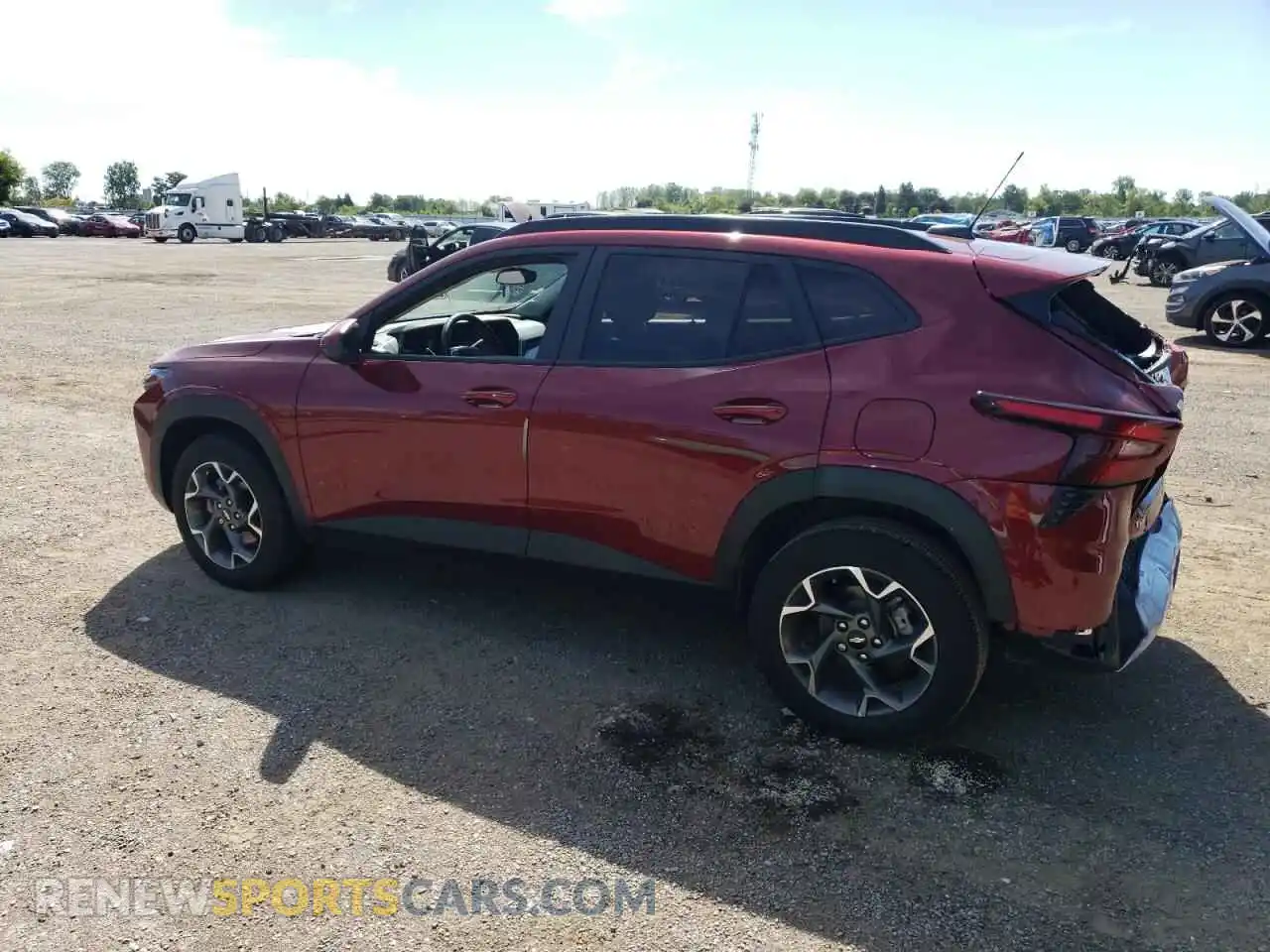 2 Photograph of a damaged car KL77LHE24SC033340 CHEVROLET TRAX 2025